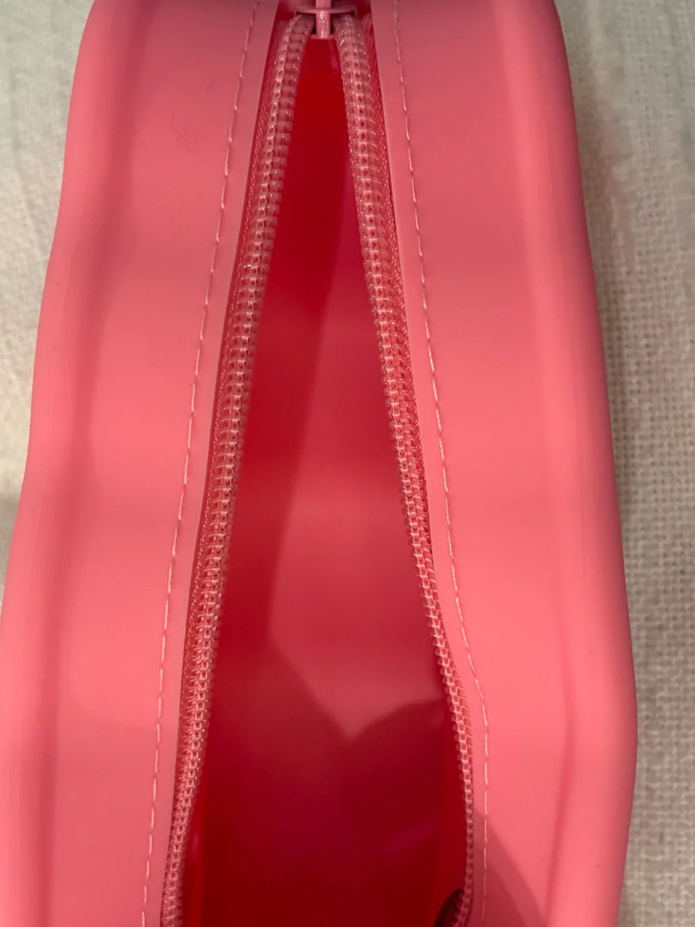 🎀 Sanrio My Melody Pink Zipper Case